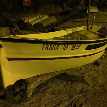 아파트 Tossa De Mar Beach